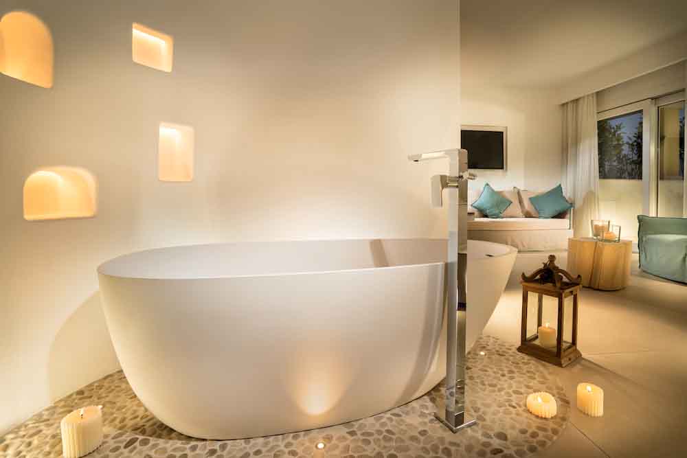 Pool Suite Gabbiano Azzurro Hotel relax and luxury Sardegna