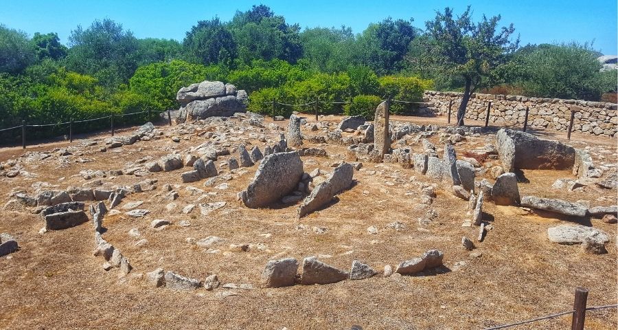 Il Circolo Megalitico: Li Muri